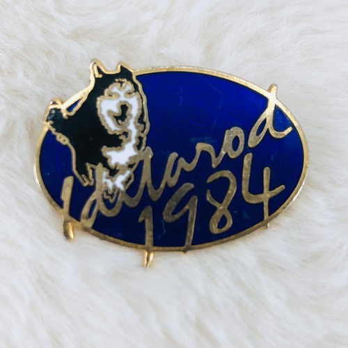 Vtg 1984 iditarod sled dog - vtg,